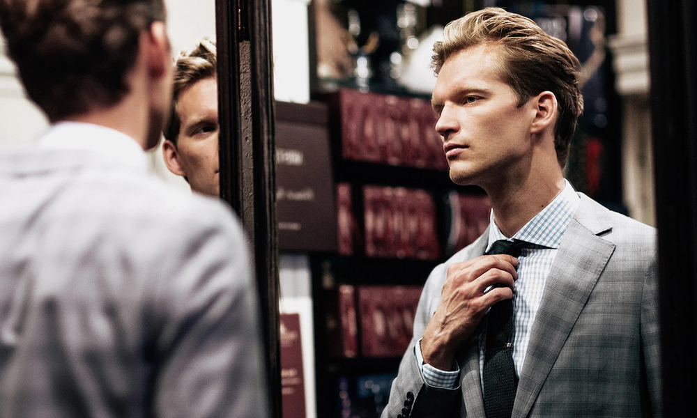 Fabrics to Consider for Your Custom-Made Tailored Suit