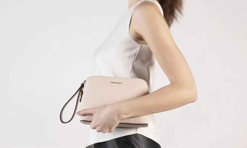 The Timeless Allure of a White Designer Handbag: A Style Must-Have